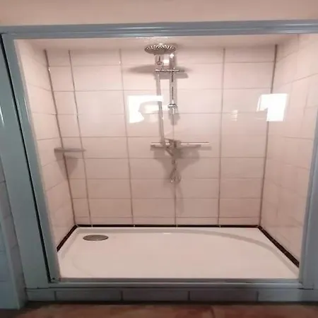In With Private Pool بيت للعطل